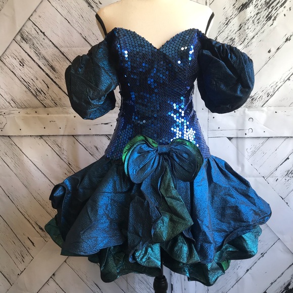 Alyce Designs Dresses & Skirts - Vintage 80s sequin prom dress